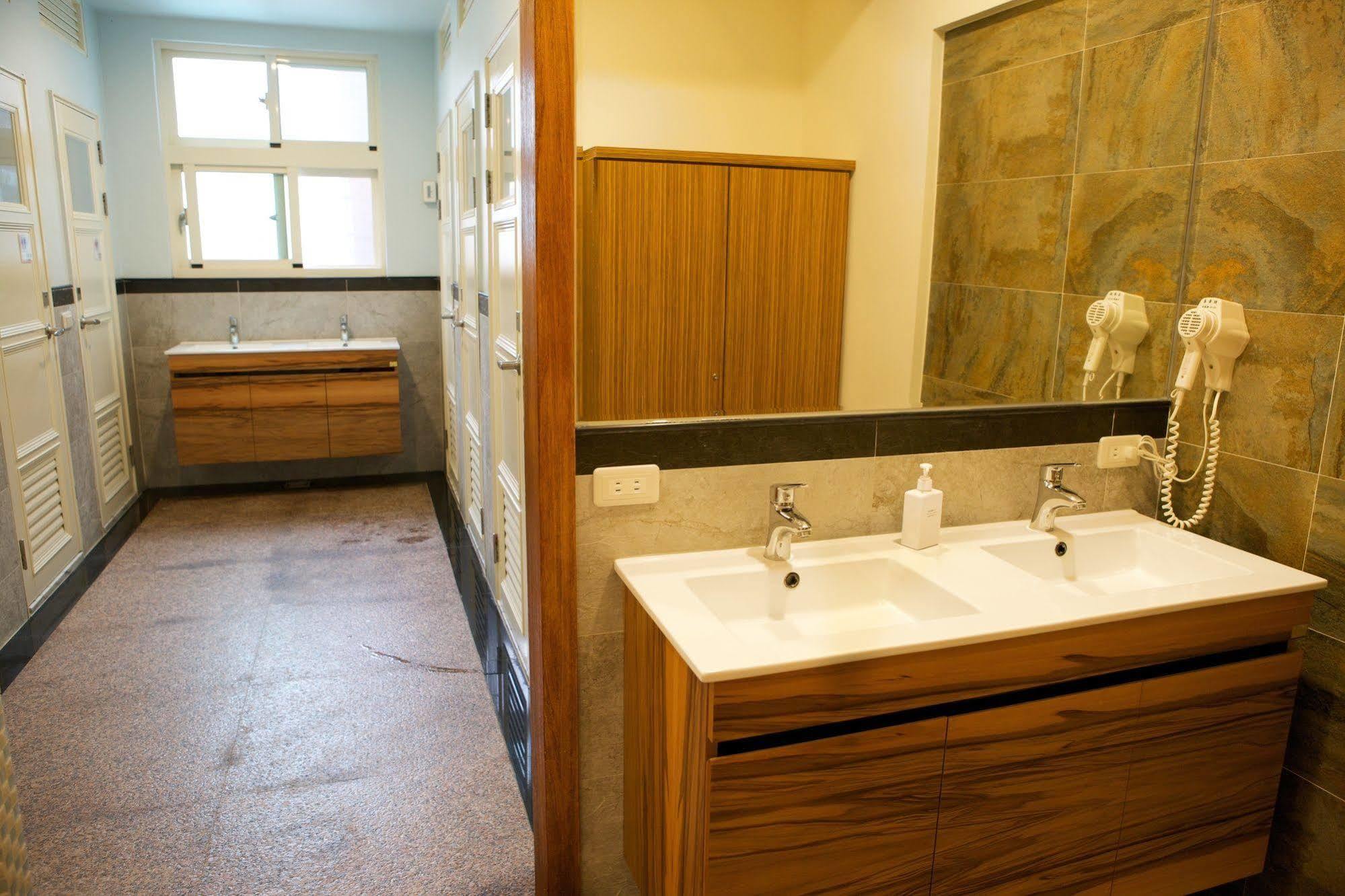 Happy Island Hostel Цзянь Экстерьер фото